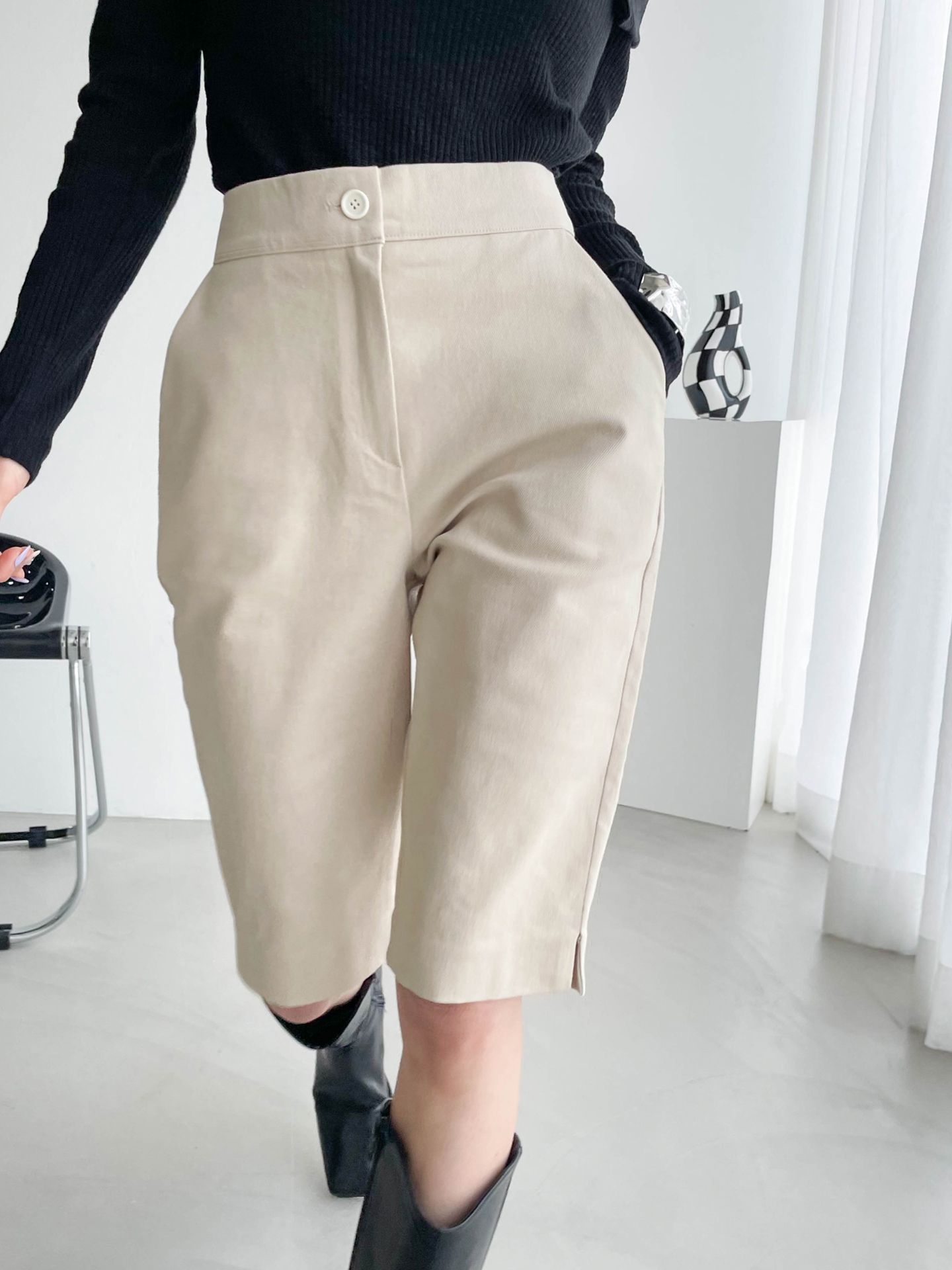 Long & Thin Look Cotton Half Pants - K-FASHION